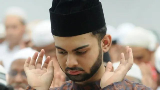 ముస్లిం యువకుడు
