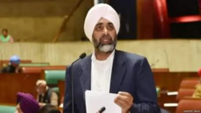 ਮਨਪ੍ਰੀਤ ਬਾਦਲ