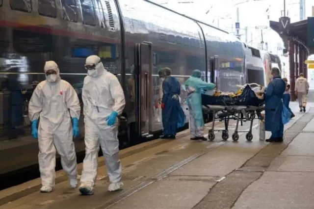 फ्रांस में कोरोना