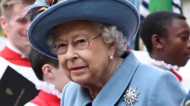 İngiltere Kraliçesi Elizabeth