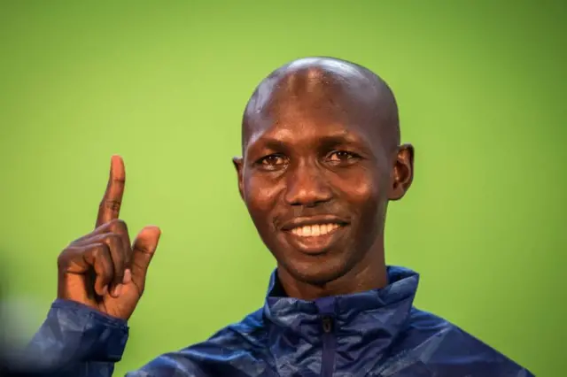 ኬንያዊው አትሌት ዊልሰን ኪፕሳንግ