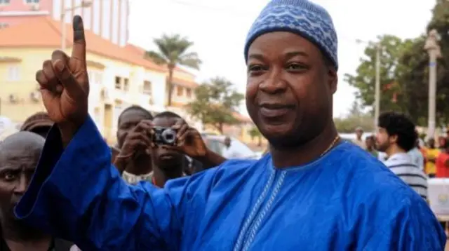 Ra'iisul wasaare Nuno Gomes Nabiam wuxuu sheegay in saraakiil sar sare oo ka tirsan dowladda uu ku dhacay cudurka