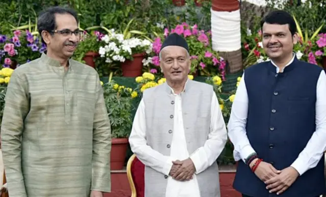 उद्धव ठाकरे, भगतसिंह कोश्यारी आणि देवेंद्र फडणवीस