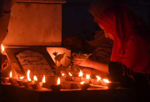’شب برات پر لوگ گھروں میں انفرادی عبادات کریں‘