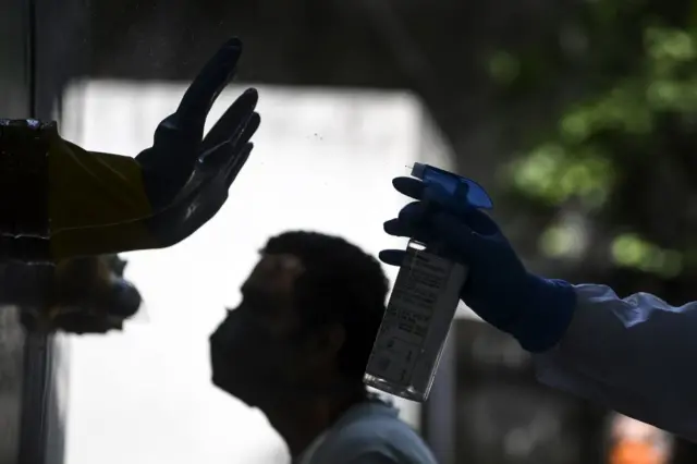 कोरोना संक्रमण