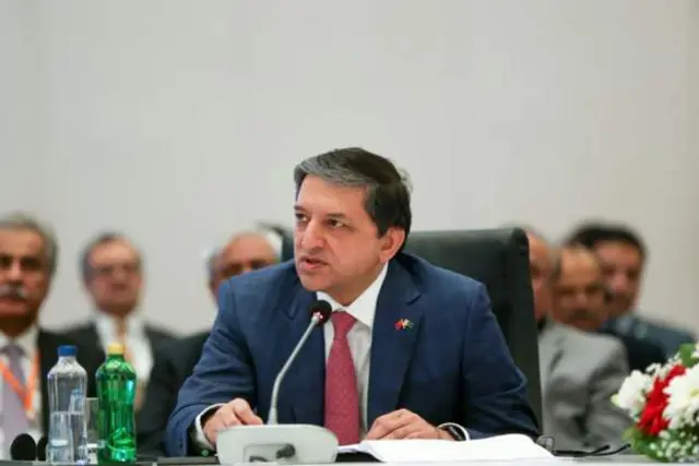 پاکستان: ’سینیٹ کے ارکان بغیر ٹیسٹ کے شرکت نہ کریں‘