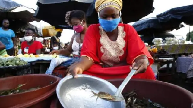 Small traders for Africa don dey really affected by coronavirus restriction