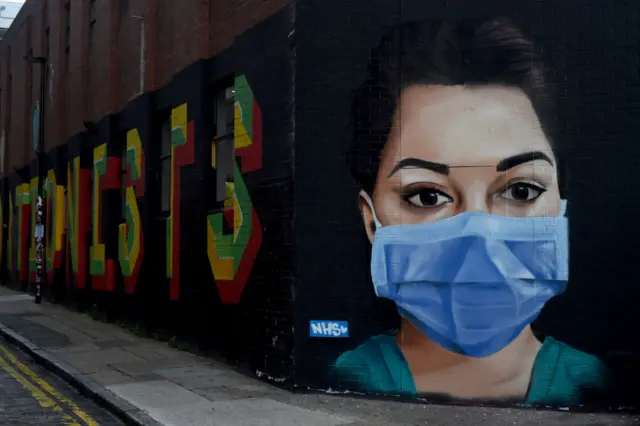 اب تک دنیا بھر میں کورونا سے 35.6 فیصد افراد صحتیاب ہوچکے ہیں