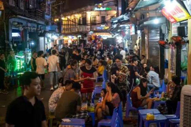 MARKET