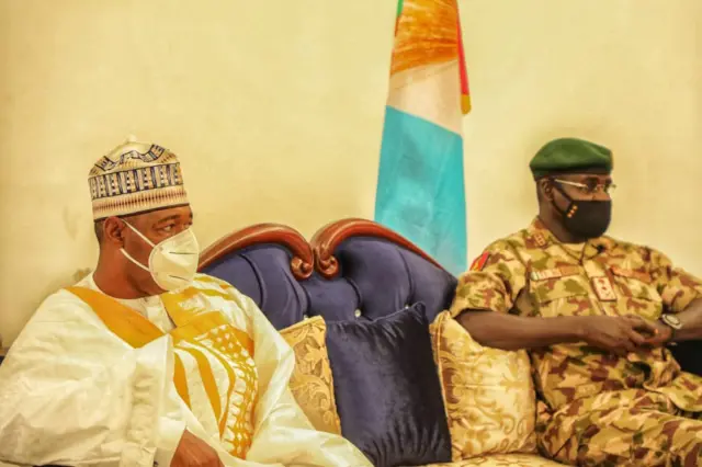 Gwamna Zulum da Buratai