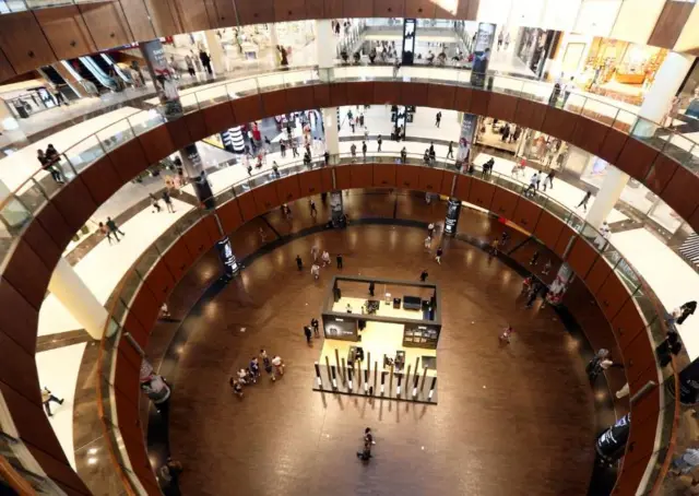 shopping mall