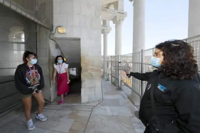 पीसा की झुकी मीनार