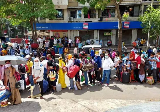 लॉकडाउन