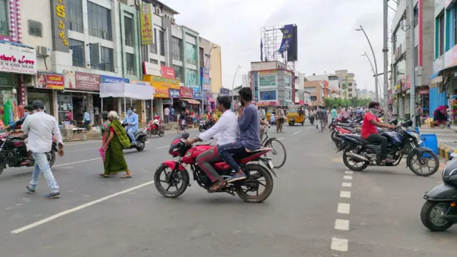 కాకినాడ