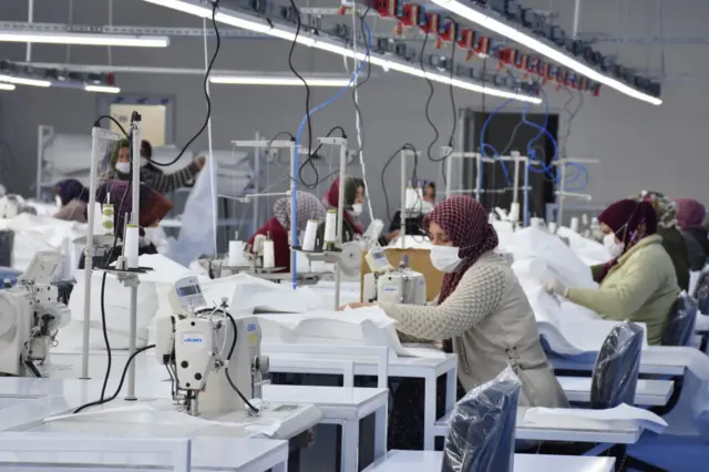 İmalat PMI verisi Nisan'da 11 yılın en düşük seviyesine indi