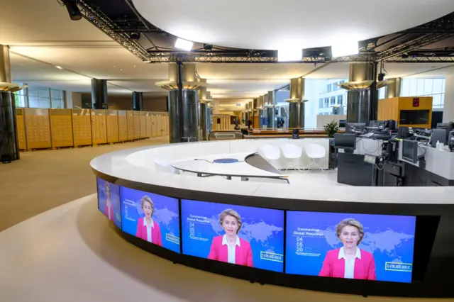 Avrupa Komisyonu Başkan Ursula von der Leyen