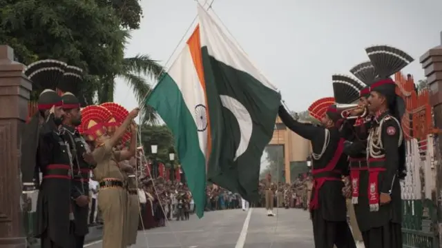 کورونا، واہگہ، انڈیا، پاکستان