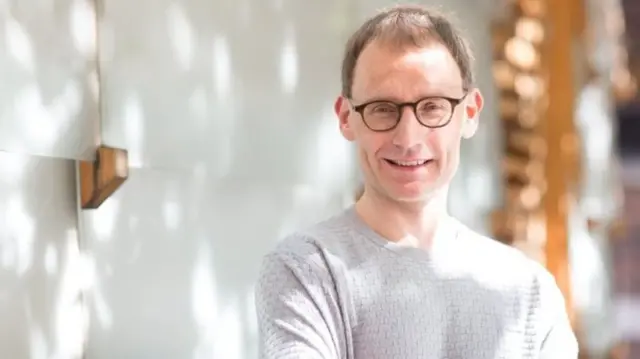 ፕሮፌሰር ኒል ፈርጉሰን