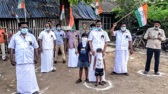 தமிழகத்தில் இப்போது ஏன் மதுக்கடைகளை திறக்க வேண்டும்? கே.எஸ்.அழகிரி கேள்வி