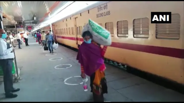 வெளிமாநிலத் தொழிலாளர்களுடன் தலைநகரில் இருந்து புறப்பட்ட ஷர்மிக் ரயில்
