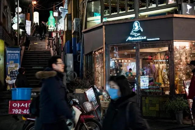 தென் கொரியா: இரவு கிளப் மற்றும் பார்கள் முடக்கம்