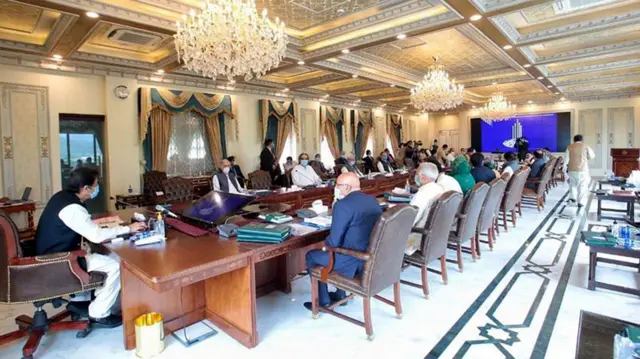 کورونا، عمران خان