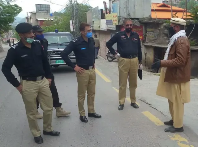 کورونا، کشمیر