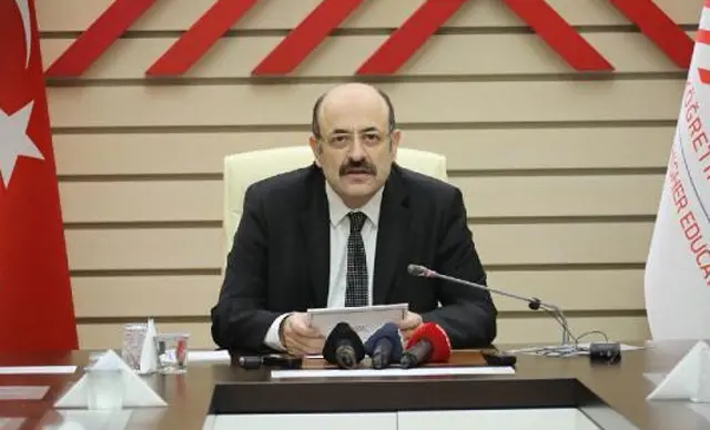 YÖK Başkanı Saraç: Örgün öğretimde uzaktan öğretimle verilebilecek ders oranını yüzde 40'a çıkarıyoruz
