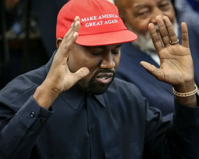 West, Trump'a verdiği destekle biliniyor