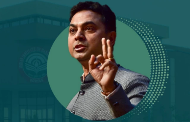 Twitter/@SubramanianKri