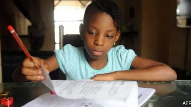 Children dey learn for house through online