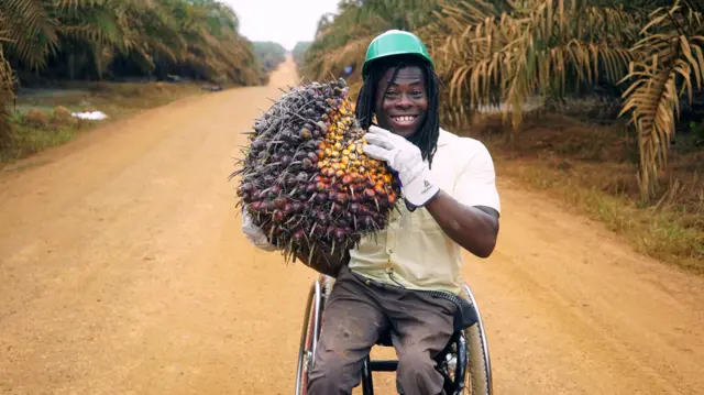 Onye jị akwụ nkwụ