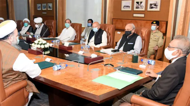 پاکستان: حکومت کا محرم کے دوران مجالس، جلوس کی اجازت دینے کا فیصلہ