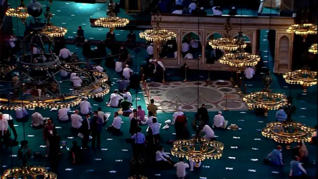 Ayasofya'da 86 yıl sonra ilk namaz