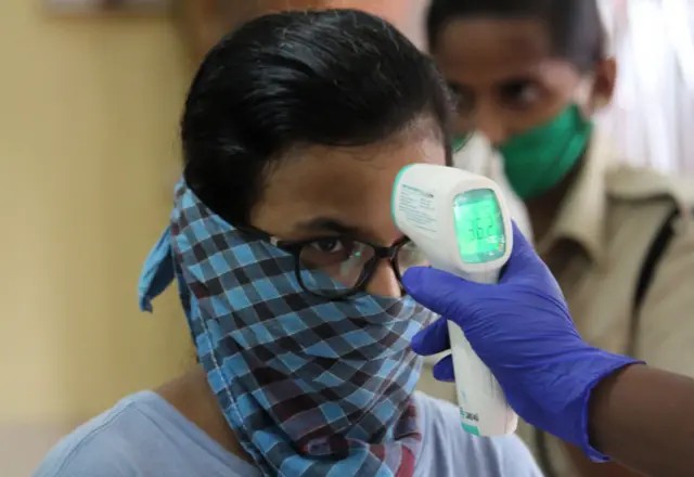 कोरोना संक्रमण