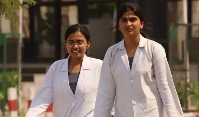 मेडिकल कॉलेज, रायपुर की तस्वीर