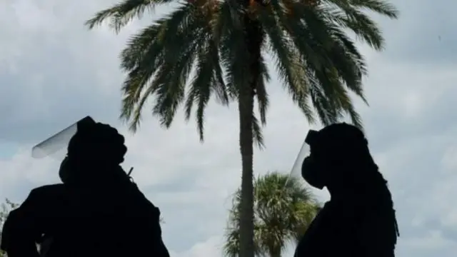 कोरोना संक्रमित