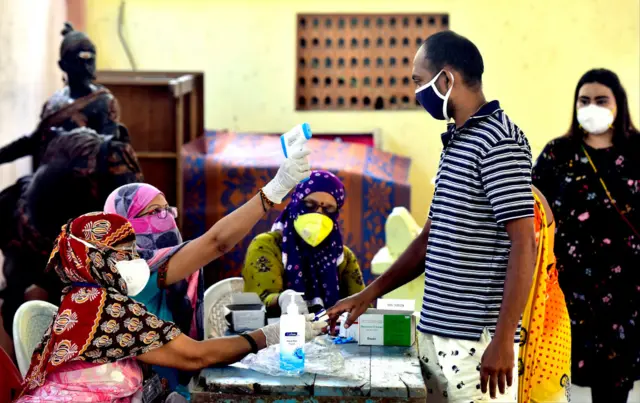 स्वास्थ्यकर्मी