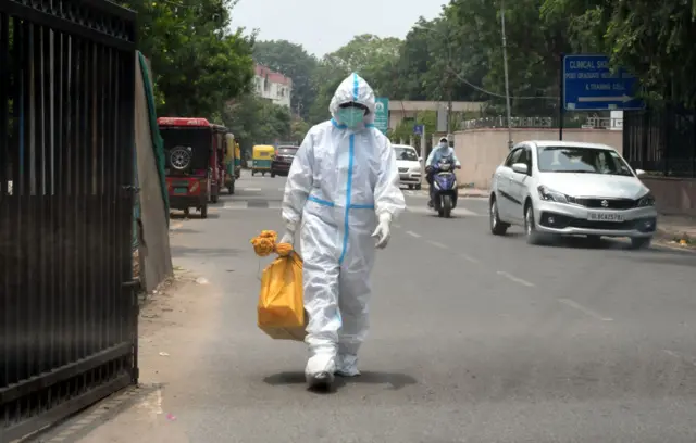 स्वास्थ्यकर्मी