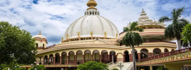 साढ़े तीन महीने बाद एहतियाती उपायों के साथ खुला मायापुर का इस्कॉन मंदिर