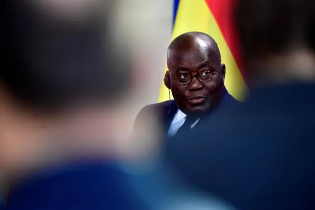ፕረዚደንት ጋን ናና ኣኩፎ ኣዶ
