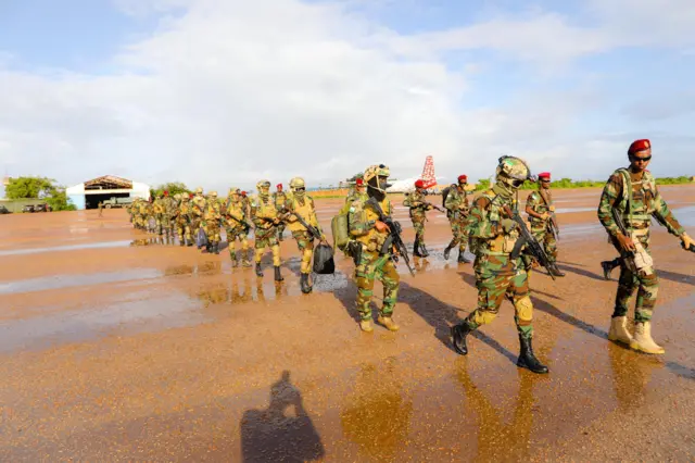 Ilaalada madaxweynaha Jubbaland oo gaaray Dhuusamareeb