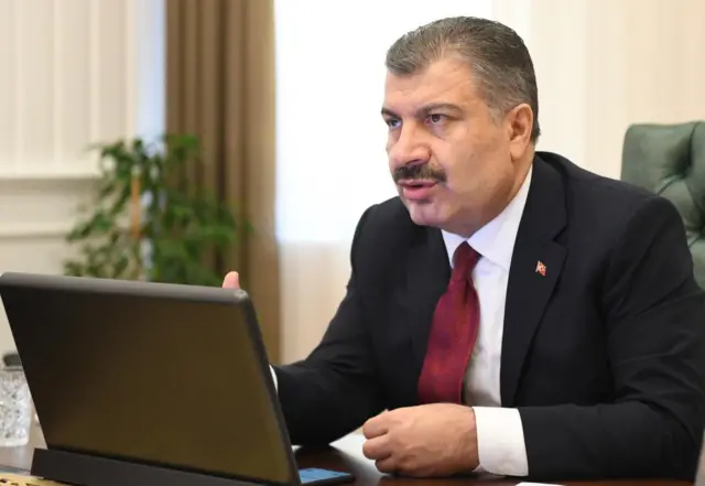 स्वास्थ्य मंत्री फाहरेतिन कोज्जा