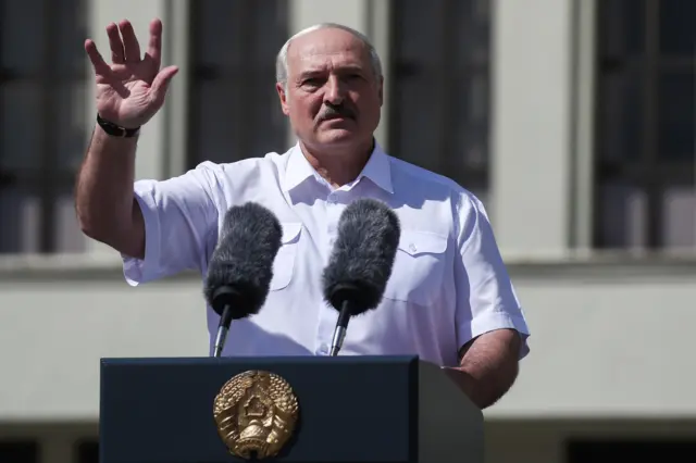 Лукашенко