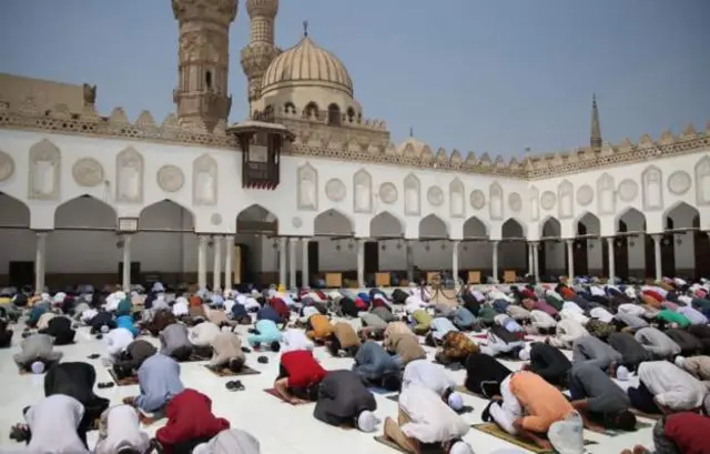 Namoota salaata irra jiran