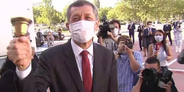 Milli Eğitim Bakanı Ziya Selçuk