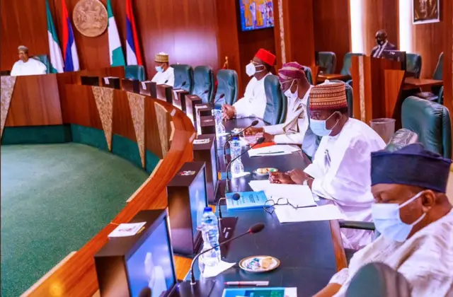 Onyeisiala Muhammadu Buhari na ndị 'National Food Security Council'