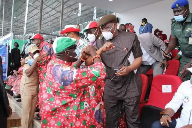 Rivers State govnor Nyesom Wike land Benin for di 2020 Edo Governorship Election to attend di PDP rally
