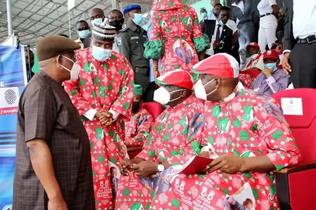 Rivers State govnor Nyesom Wike land Benin for di 2020 Edo Governorship Election to attend di PDP rally