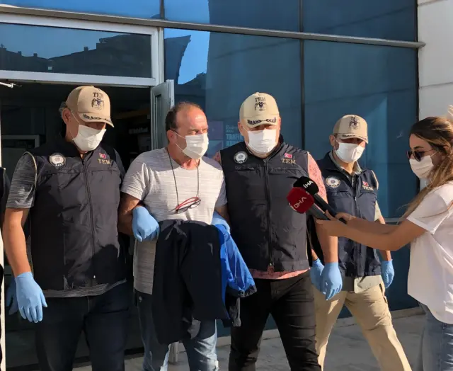 Levent Özeren hakkında 'Cumhurbaşkanına hakaret' suçundan 1 yıldan 5 yıla kadar hapis cezası isteniyor